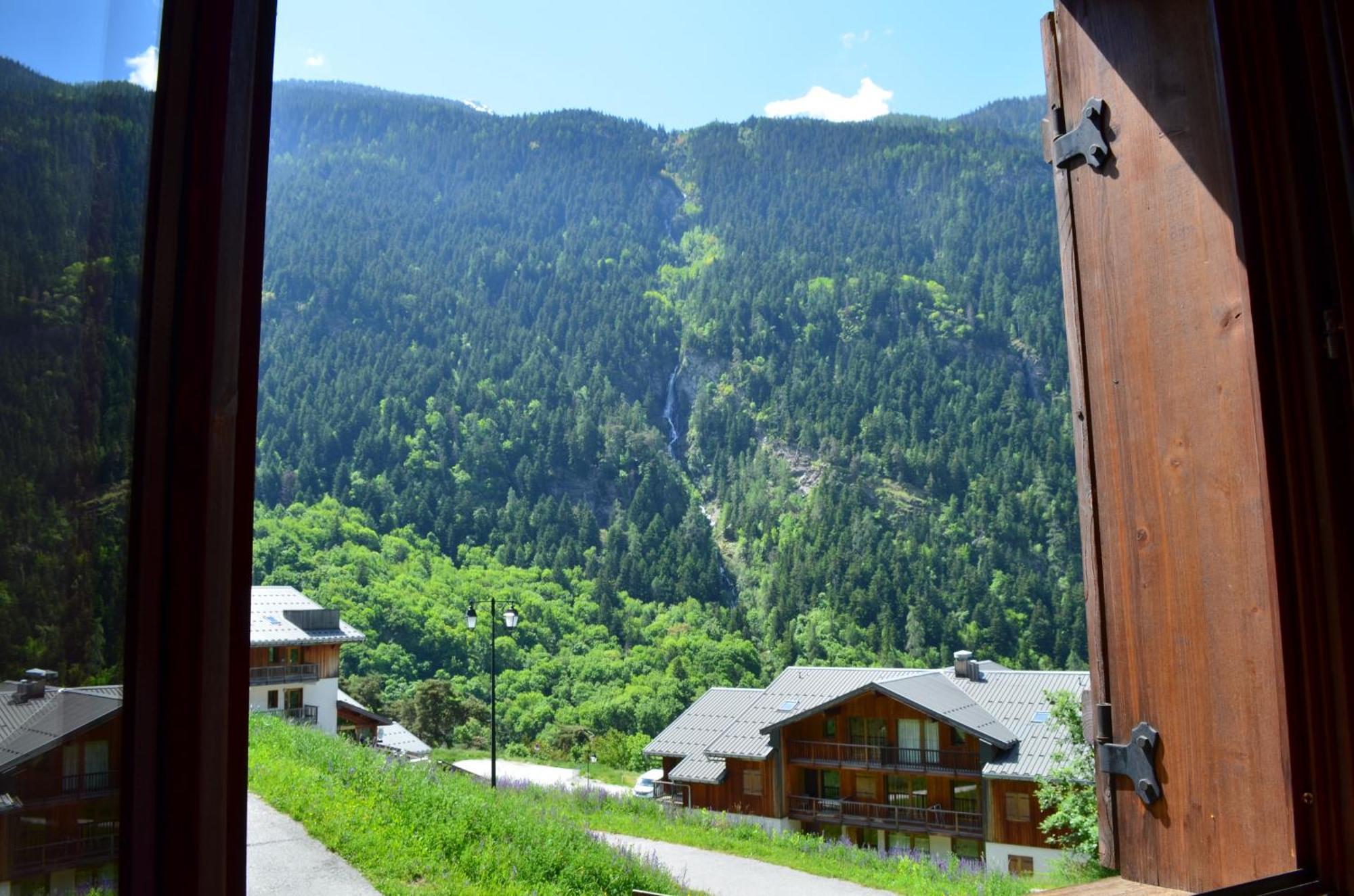 En Résidence Sport D'hiver, Piscine, Jacuzzi Et Sauna